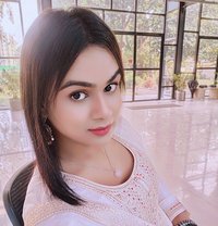 Bong Girl for fun with Cam service - escort in Bangalore