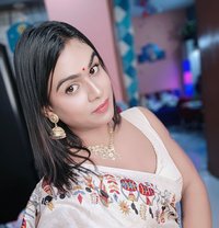 Bong Girl for fun with Cam service - escort in Bangalore