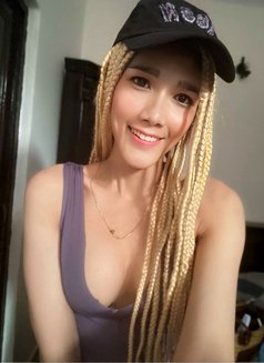 Niha - escort in Gurgaon Photo 2 of 7