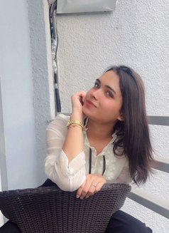 Miss Daisy - escort in Noida Photo 9 of 11