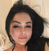 Alyna Independent - एस्कॉर्ट in Mumbai