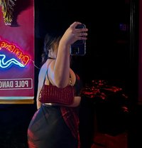 Mary - escort in Agra