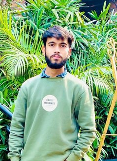 Rohit - Male एस्कॉर्ट in Gurgaon Photo 2 of 3