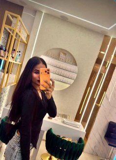 Mistress Maahi - Transsexual escort in New Delhi Photo 1 of 21