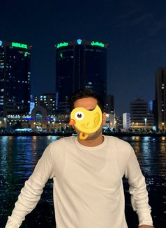 Dubai Massage - Male escort in Mumbai Photo 2 of 2