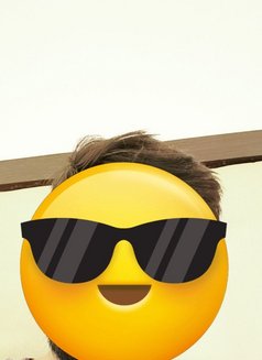 Twinkle - Male এস্কর্ট in Candolim, Goa Photo 1 of 1