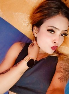 Reshmi kolkata & Outstation service - ఎస్కార్ట్ in Kolkata Photo 2 of 19