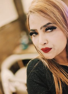 Reshmi kolkata & Outstation service - ఎస్కార్ట్ in Kolkata Photo 6 of 19