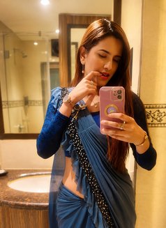 Neha Sharma GFE - escort in Mumbai Photo 5 of 17