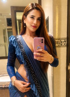 Neha Sharma GFE - escort in Mumbai Photo 13 of 17
