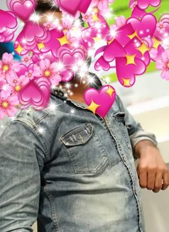 Biggest Cock - Male एस्कॉर्ट in New Delhi Photo 2 of 4