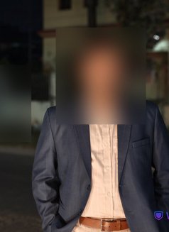 Rik (male escort amd companion) - Male एस्कॉर्ट in Kolkata Photo 1 of 7