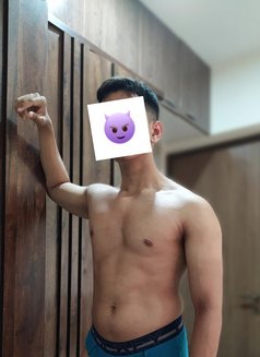 Rudra - Male एस्कॉर्ट in Mumbai Photo 1 of 9