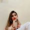 Call Girls in Dwarka Sec 18, 9958 O18831 - எஸ்கார்ட் in New Delhi