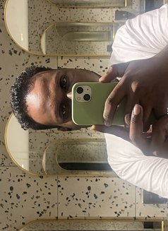 Pradeep - Male সঙ্গী in Chennai Photo 1 of 4