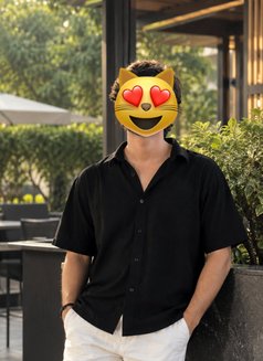 Rohit - Male escort in New Delhi Photo 6 of 7