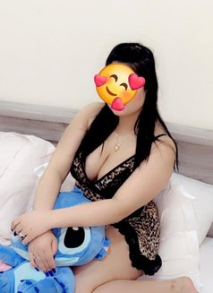 Sharjah Escort Girls - எஸ்கார்ட் in Candolim, Goa Photo 1 of 1