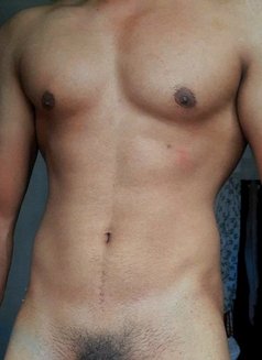 Rocky - Male యాక్టర్ in Chennai Photo 2 of 3