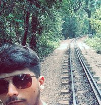 Kosik - Male adult performer in Navi Mumbai