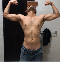 Kosik - Male adult performer in Navi Mumbai