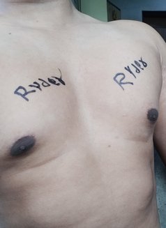 Ryder - Male escort in New Delhi Photo 1 of 5