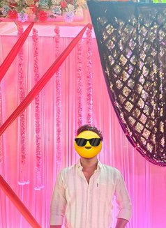 Raj Kumar - Male dominatrix in New Delhi Photo 1 of 2