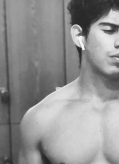 Anish - Male एस्कॉर्ट in Siliguri Photo 1 of 1