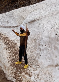 Rajveer - Male ఎస్కార్ట్ in New Delhi Photo 3 of 6