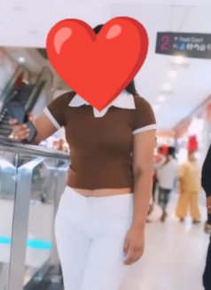 Anshika - escort in Noida Photo 3 of 3