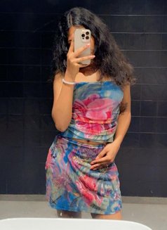 Shweta reddy telugu girl madhapur 🥵 - एस्कॉर्ट in Hyderabad Photo 2 of 7