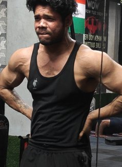 Aniket - Male escort in New Delhi Photo 3 of 4