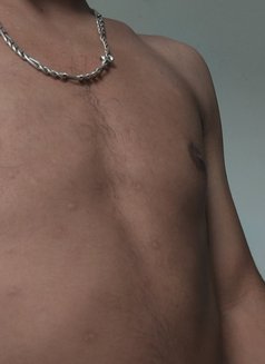 Ansh - Male एस्कॉर्ट in Chandigarh Photo 2 of 4