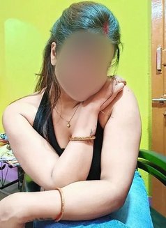 Jessica - escort in Kolkata Photo 1 of 7