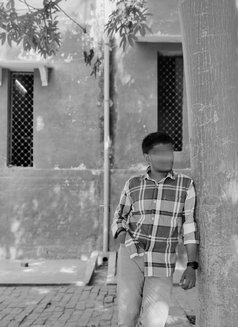 Thakur Mohit - Male escort agency in Lucknow Photo 2 of 3
