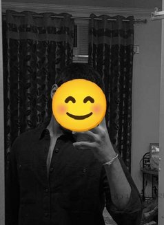 Shreyansh Gupta - Male adult performer in New Delhi Photo 2 of 5