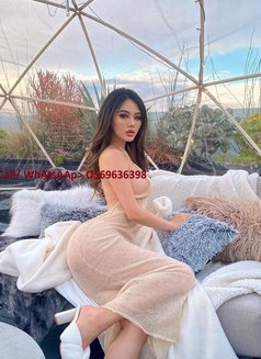 Abu Dha Bi Escort Girls - এস্কর্ট in Candolim, Goa Photo 1 of 1