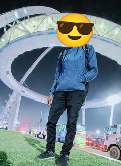 full Satisfaction - Male escort in Kolkata Photo 7 of 9