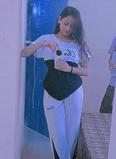 Tanyasingh - எஸ்கார்ட் in New Delhi Photo 3 of 3