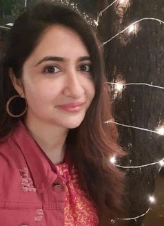 Rashmi Independent - এস্কর্ট in Gurgaon Photo 1 of 5