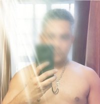 Rajveer - Male மசாஜ் in Noida