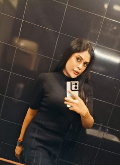 Ruhi Mistress Video Call Service - Transsexual escort in New Delhi Photo 3 of 10