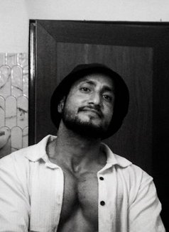 Sundeep - Male escort in Kolkata Photo 1 of 6