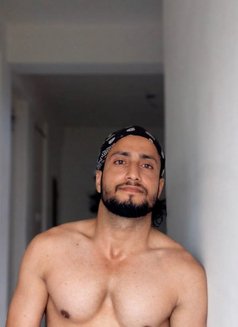 Sundeep - Male escort in Kolkata Photo 4 of 6