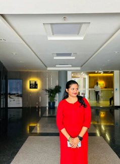 Chetna - எஸ்கார்ட் in Kochi Photo 1 of 2