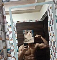 Ayansh Roy - এস্কর্ট in Kolkata