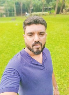 Vikram - Male எஸ்கார்ட் in Mumbai Photo 3 of 5