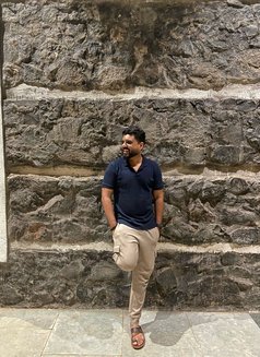 Vikram - Male எஸ்கார்ட் in Mumbai Photo 5 of 5