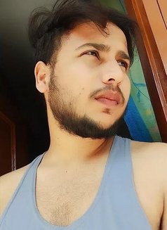 Manik - Male एस्कॉर्ट in Lucknow Photo 1 of 5