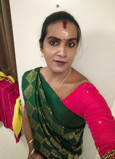 Shemale Banglore Yuvasri - Transsexual एस्कॉर्ट in Bangalore Photo 1 of 2
