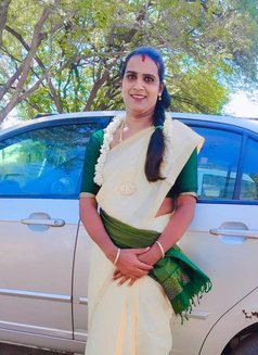 Shemale Banglore Yuvasri - Transsexual एस्कॉर्ट in Bangalore Photo 2 of 2